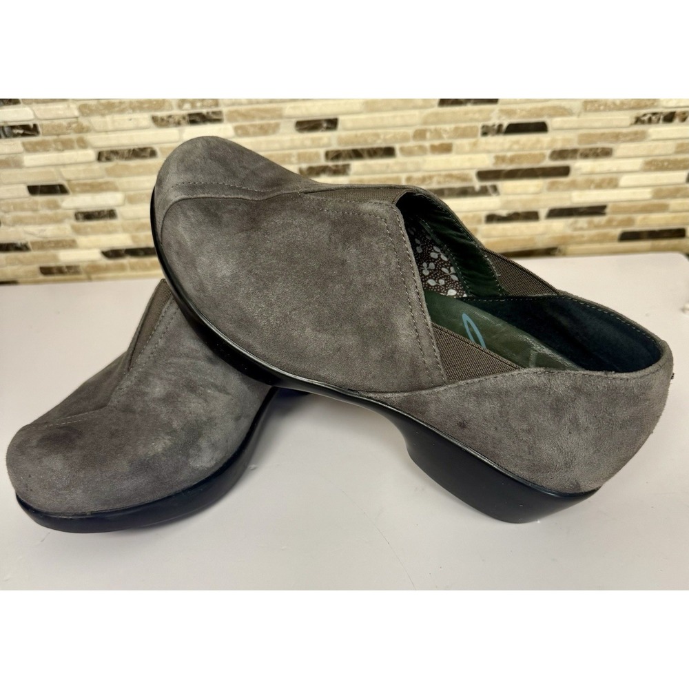 Dansko Clogs Women's 47 Gray Professional Suede Leather Nurse Shoes Slip On